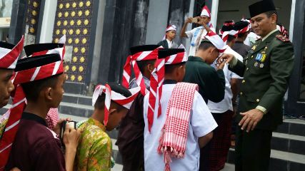 Koramil 03 Siak Ajak Masyarakat dan Santri Berdoa Bersama